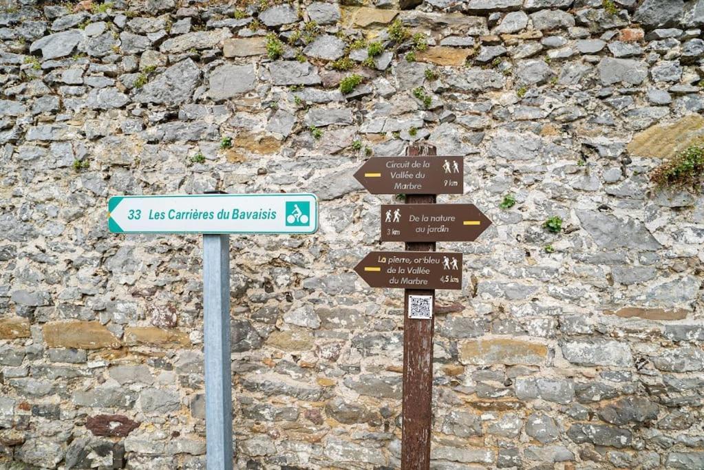 Gite Et Chambre D'Hote Gussignies Bagian luar foto